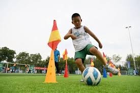 黄蜂主帅：三球今晚爆发力十足 更难得的是他甘愿替补的心态