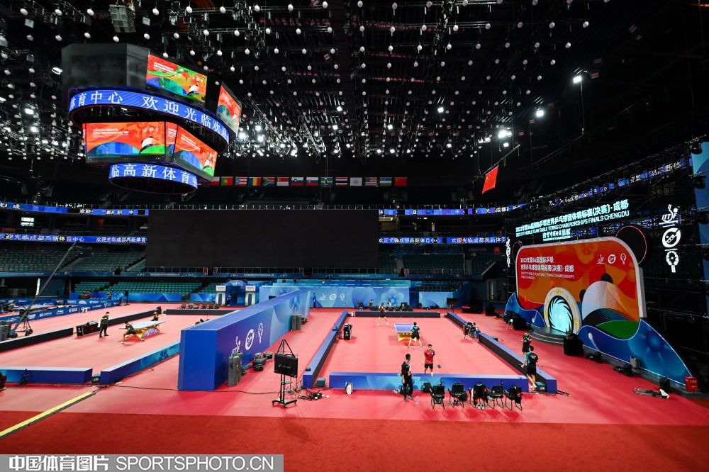 突破历史，中国CS2的首个世界冠军，中国选手的首个MVP！