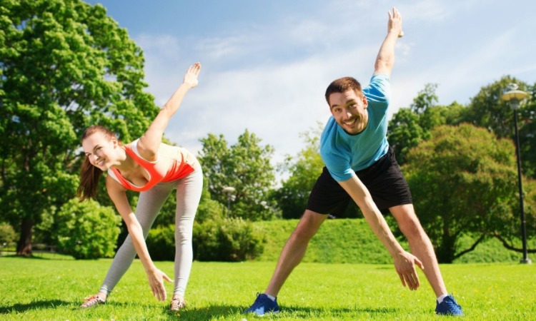 德甲神剧本！多特3-3法兰克福补时5分钟连轰2球8分差距争冠悬了